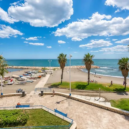 Noemi Playa House In By Solaga Homes Málaga