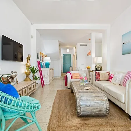 Noemi Playa House In By Solaga Homes